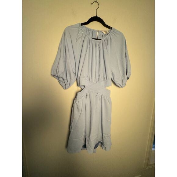 Entro Dresses & Skirts - Entro Women’s Baby Blue Cut out Puff Sleeve Dress NWT Size Medium